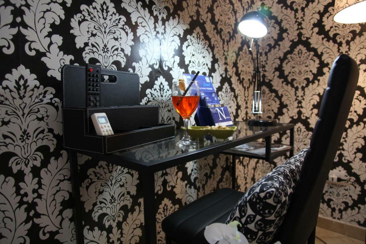 Appartamento Casa Dalia Napoli Esterno foto