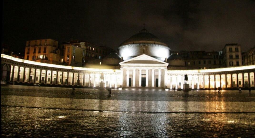 Appartamento Casa Dalia Napoli Esterno foto